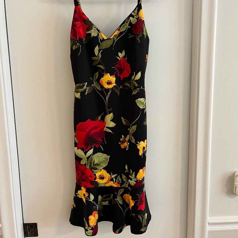 NWT Black and floral mermaid midi dress